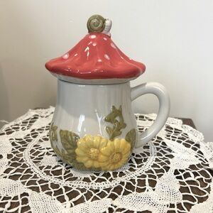 Mushroom Mug with Top